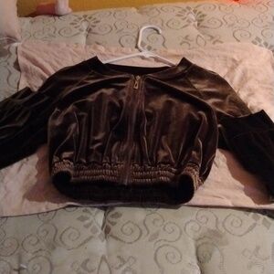 Zip up crop pull over